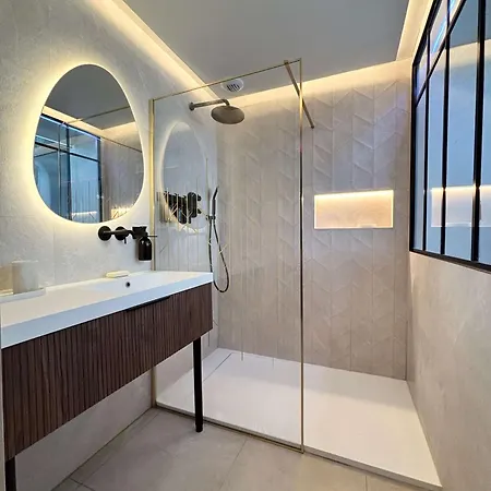 Duchesse Luxe Cap - Naturiste *