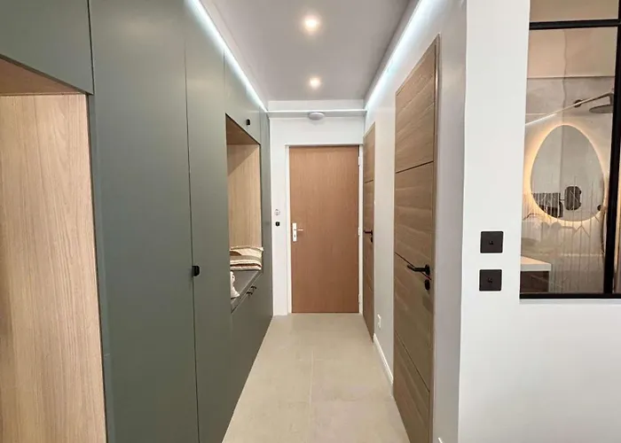 Duchesse Luxe Cap - Naturiste * Agde