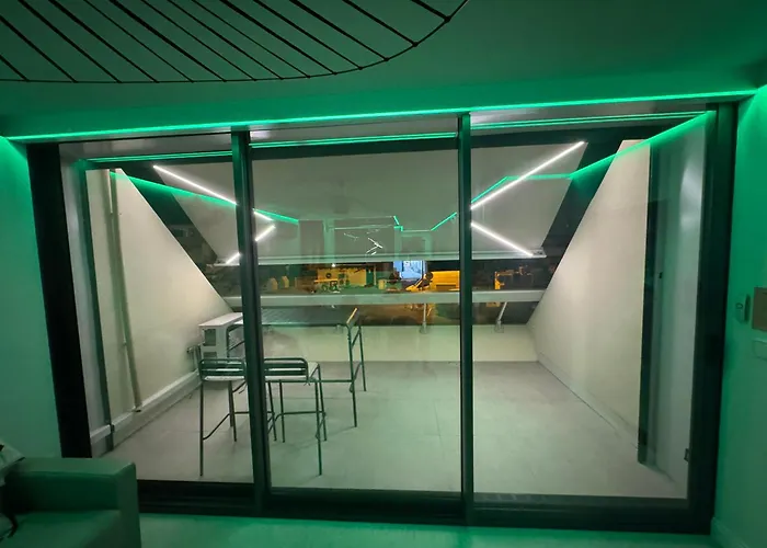 Duchesse Luxe Cap - Naturiste * Agde